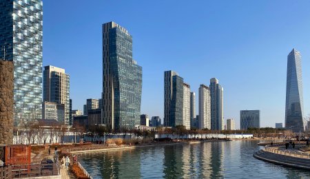The Ethical Dilemmas of AI in Smart Cities